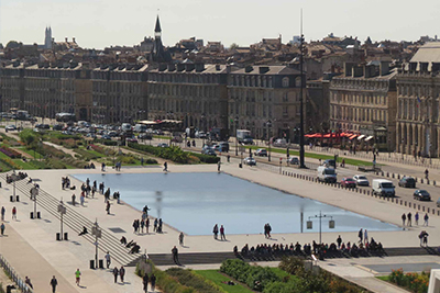 BORDEAUX – Aménagement des quais de la Garonne<BR/>équipe Moe : Corajoud-Salliot-Taborda mandataire (Y.Salliot, directeur de projet)-C.Corajoud-Atelier R- P.Gangnet- L.Duplantier, L.E.A (F.Romersa, chef de projet), JM Llorca, JFL – Moa : CUB